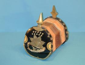 Pickelhauben-Concertina